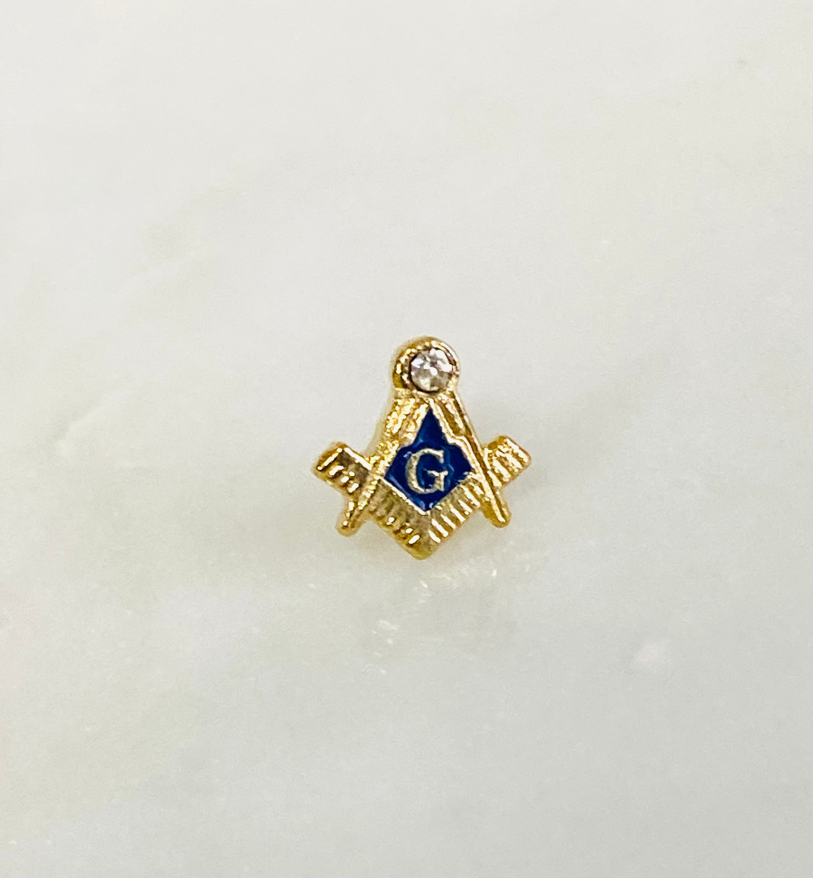 2B1ASK1 White Masonic Lapel Pin - 1 Inch Wide, Butterfly Clutch Backing - View #6